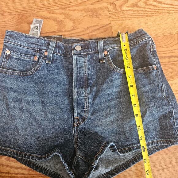 Levi's 501 High Rise Shorts Size 32 - Picture 7 of 7